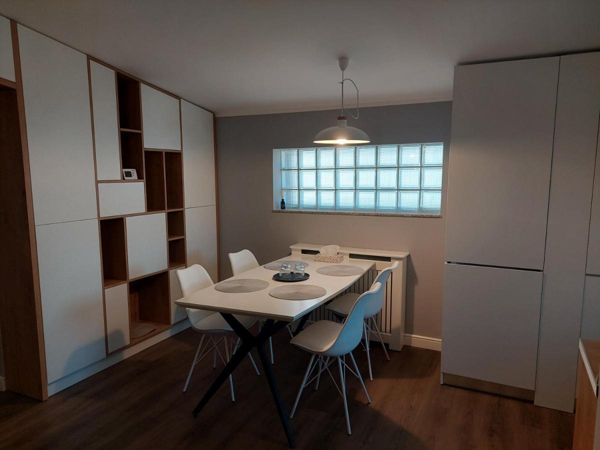 Lovely Apartment Ioana Târgu Neamţ Bagian luar foto