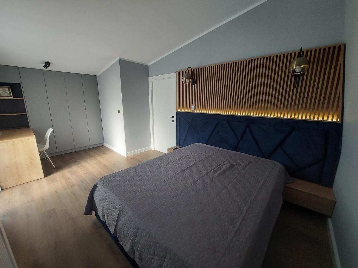 Lovely Apartment Ioana Târgu Neamţ Bagian luar foto